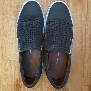 Report Alexa Slip-on sneaker with zipper